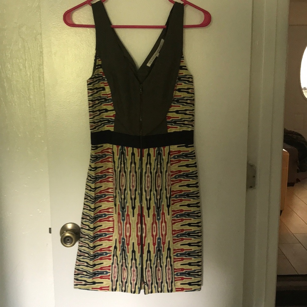 Women’s dress
